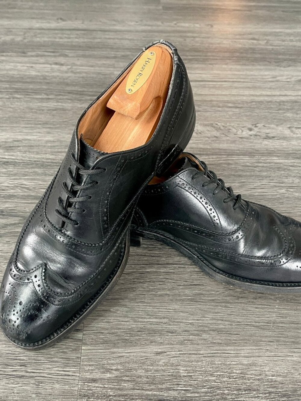 Dack's wingtip oxfords